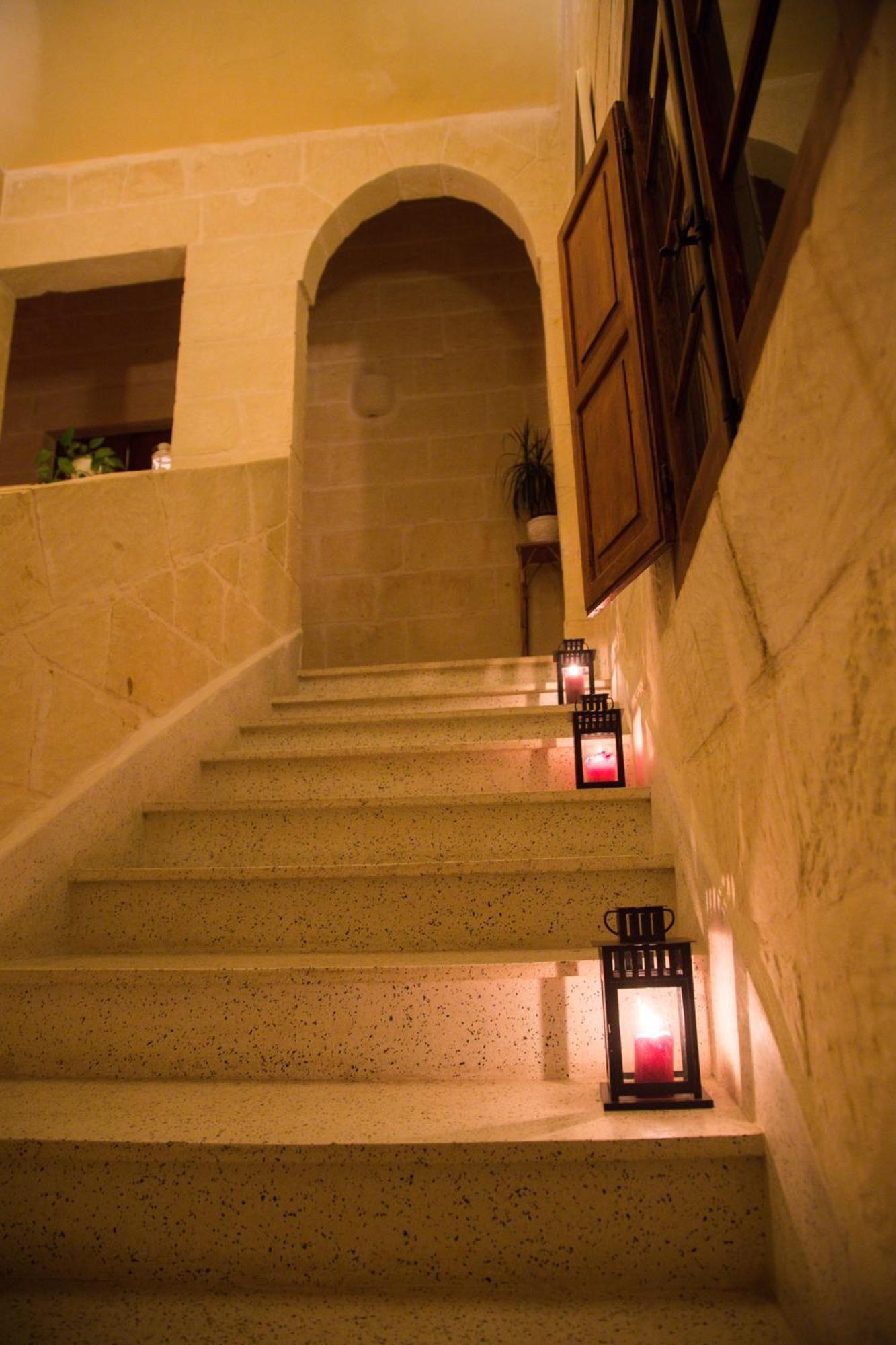 Xagħra A La Maison B&B מראה חיצוני תמונה